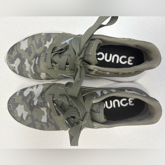 Adidas sneakers - Picture 1 of 8